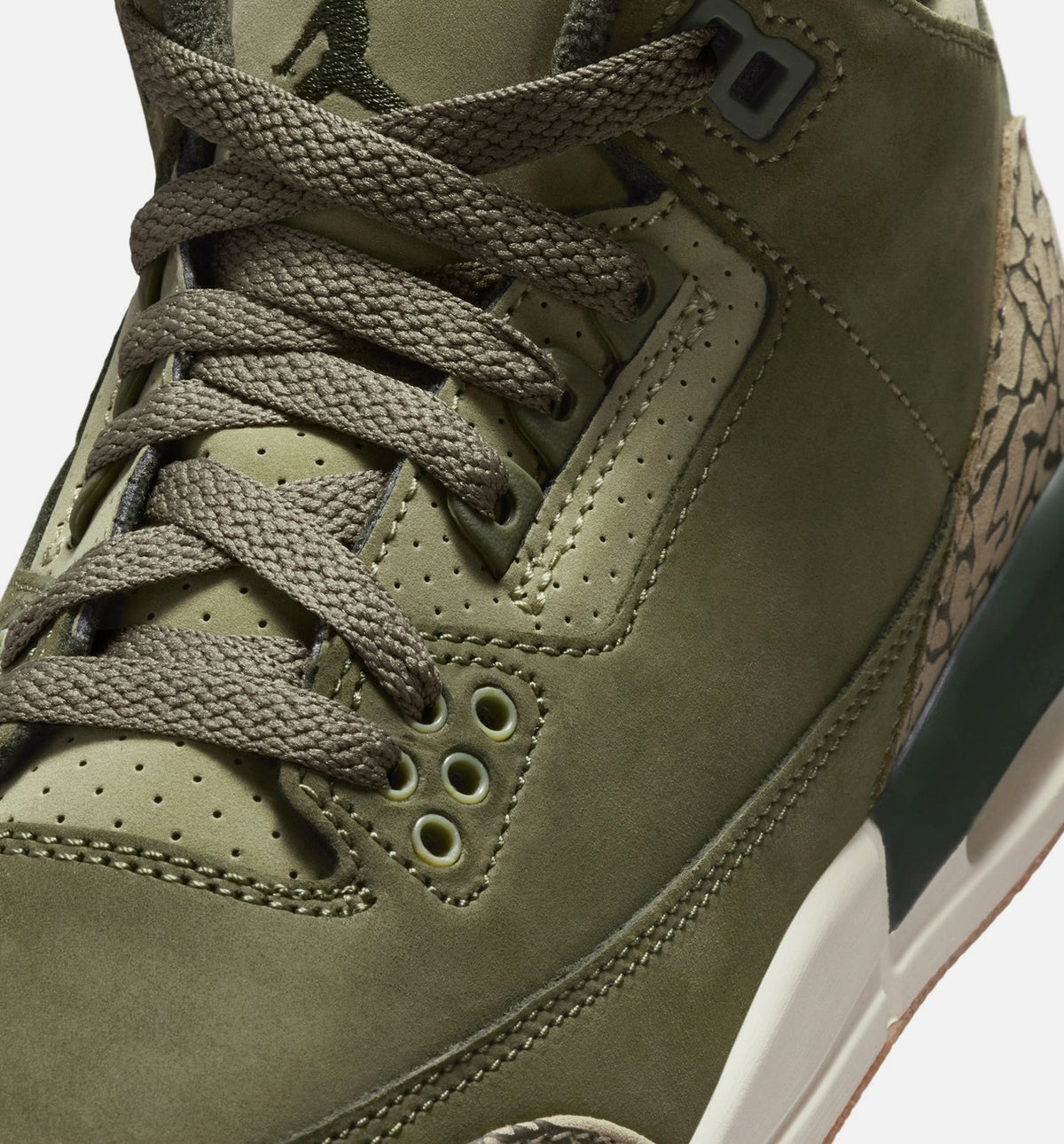 Air Jordan 3 Retro “Medium Olive” Grade School Lifestyle Shoes (GS)